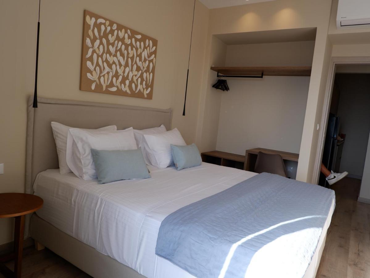 Kaiser Luxury Suites Achílleion Eksteriør billede