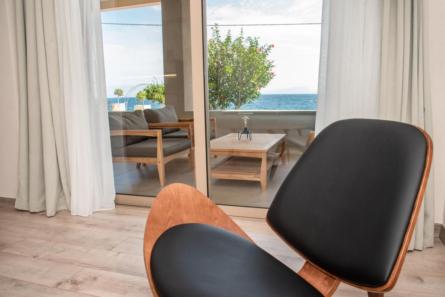 Kaiser Luxury Suites Achílleion Eksteriør billede